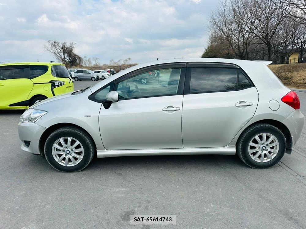Toyota AURIS 2007 4380707-1