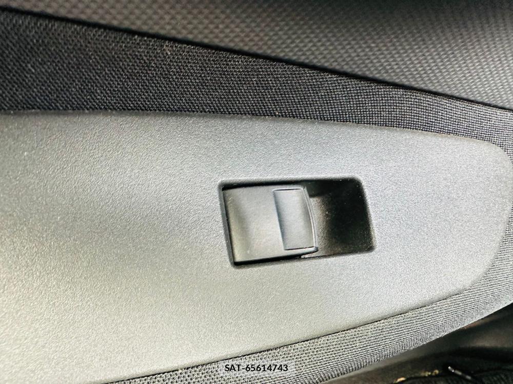 Toyota AURIS 2007 4380707-23