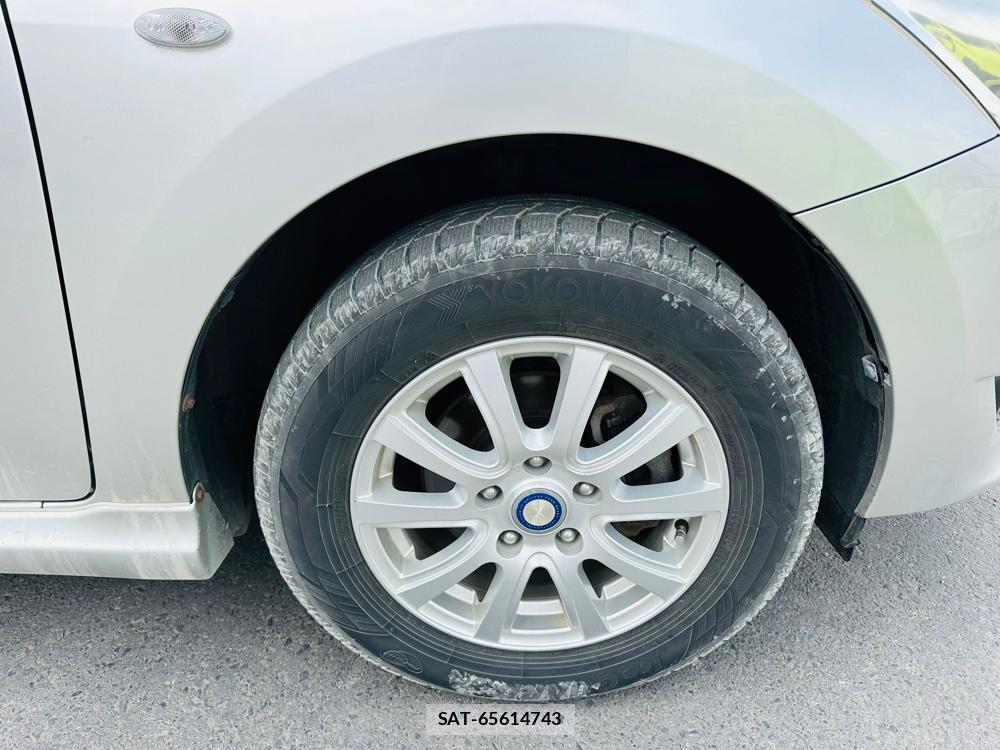 Toyota AURIS 2007 4380707-28