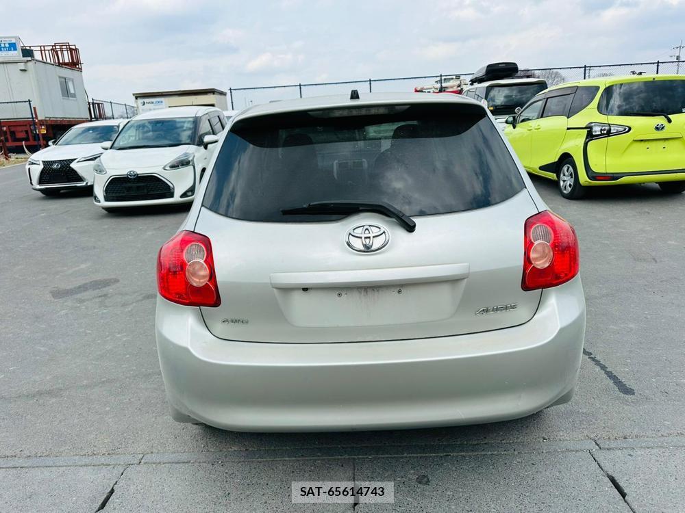 Toyota AURIS 2007 4380707-3