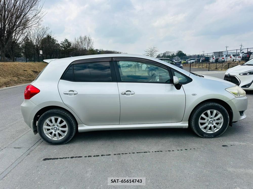 Toyota AURIS 2007 4380707-5