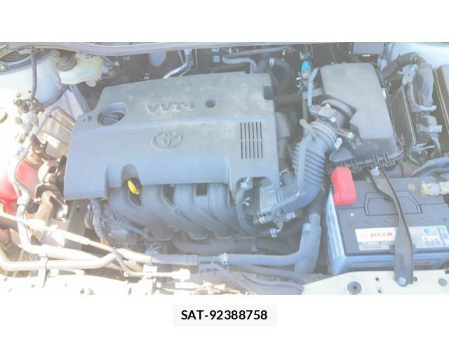 Toyota AURIS 2016-11 6902394-3