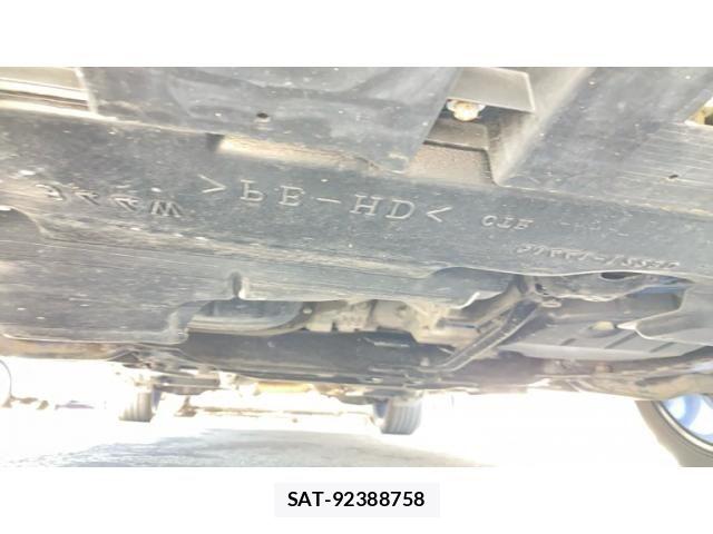 Toyota AURIS 2016-11 6902394-4
