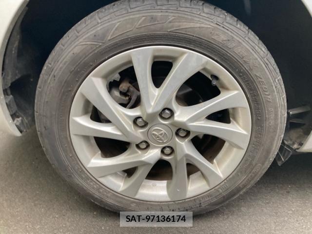 Toyota AURIS 2016-10 7020061-8