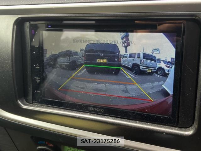 Toyota AURIS 2014-03 7356942-21