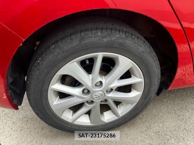 Toyota AURIS 2014-03 7356942-7