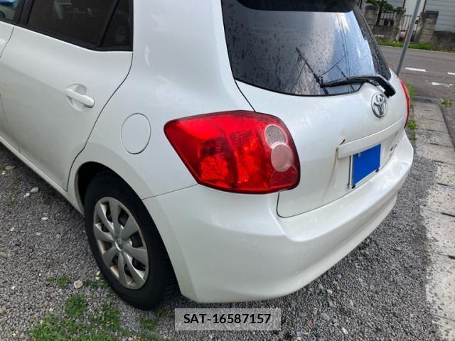 Toyota AURIS 2007-07 7453061-9