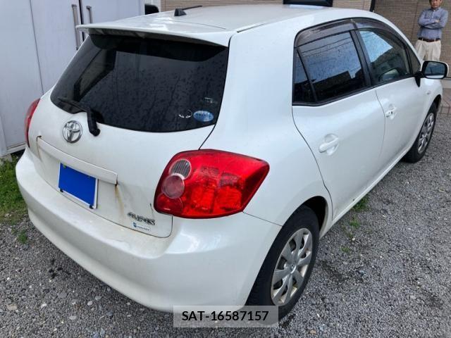 Toyota AURIS 2007-07 7453061-6
