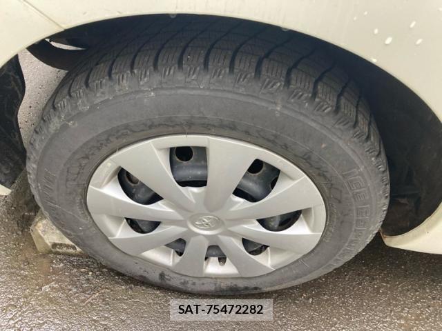 Toyota AURIS 2011-08 7561853-12