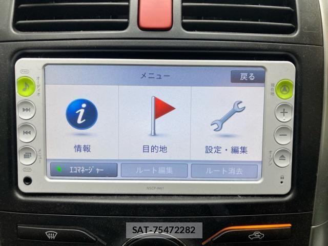 Toyota AURIS 2011-08 7561853-21