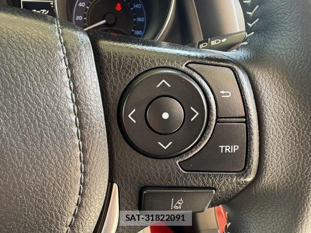 Toyota AURIS 2015-12 7721134-13