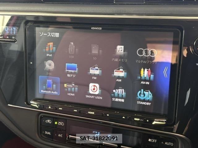 Toyota AURIS 2015-12 7721134-18