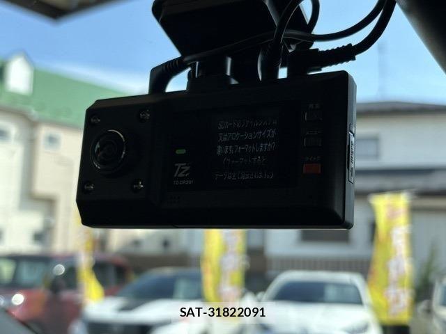 Toyota AURIS 2015-12 7721134-26