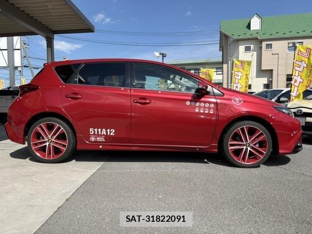 Toyota AURIS 2015-12 7721134-3
