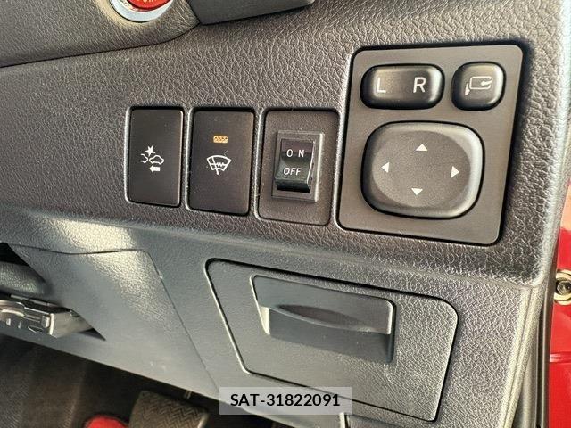 Toyota AURIS 2015-12 7721134-8