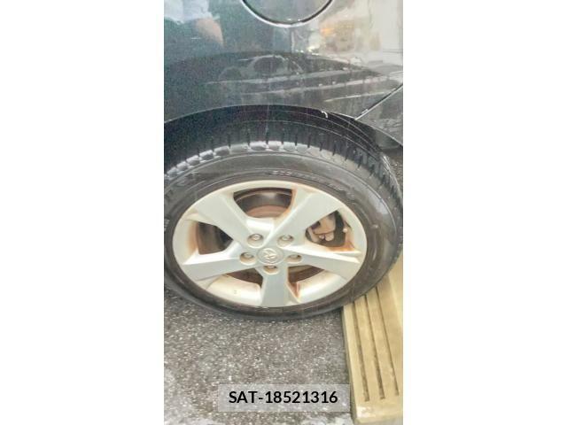 Toyota AURIS 2010-06 7960605-5