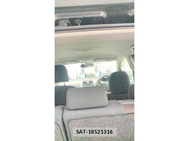 Toyota AURIS 2010-06 7960605-8