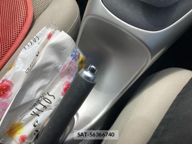 Toyota AURIS 2010-02 8523679-20