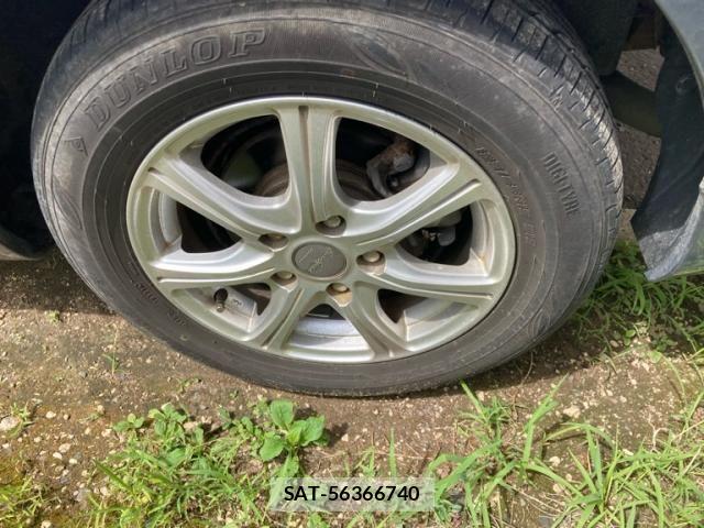 Toyota AURIS 2010-02 8523679-3