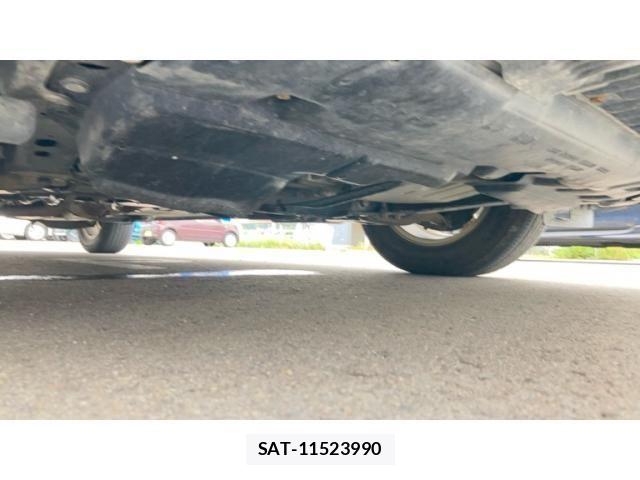 Toyota AURIS 2010-02 8625910-13