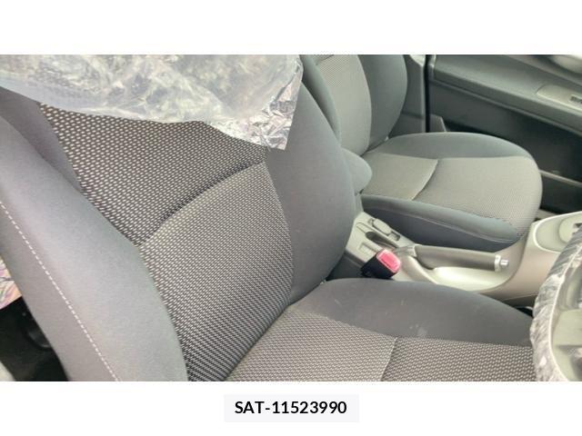 Toyota AURIS 2010-02 8625910-17