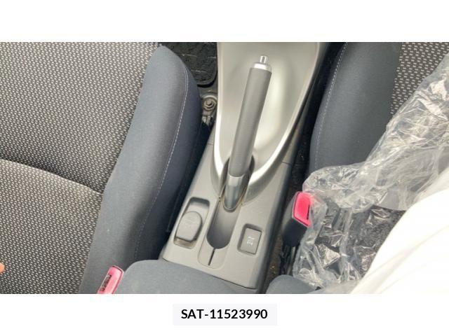 Toyota AURIS 2010-02 8625910-25