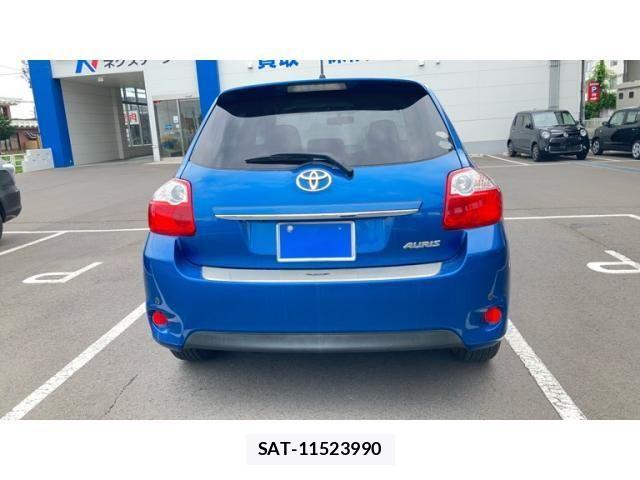 Toyota AURIS 2010-02 8625910-4