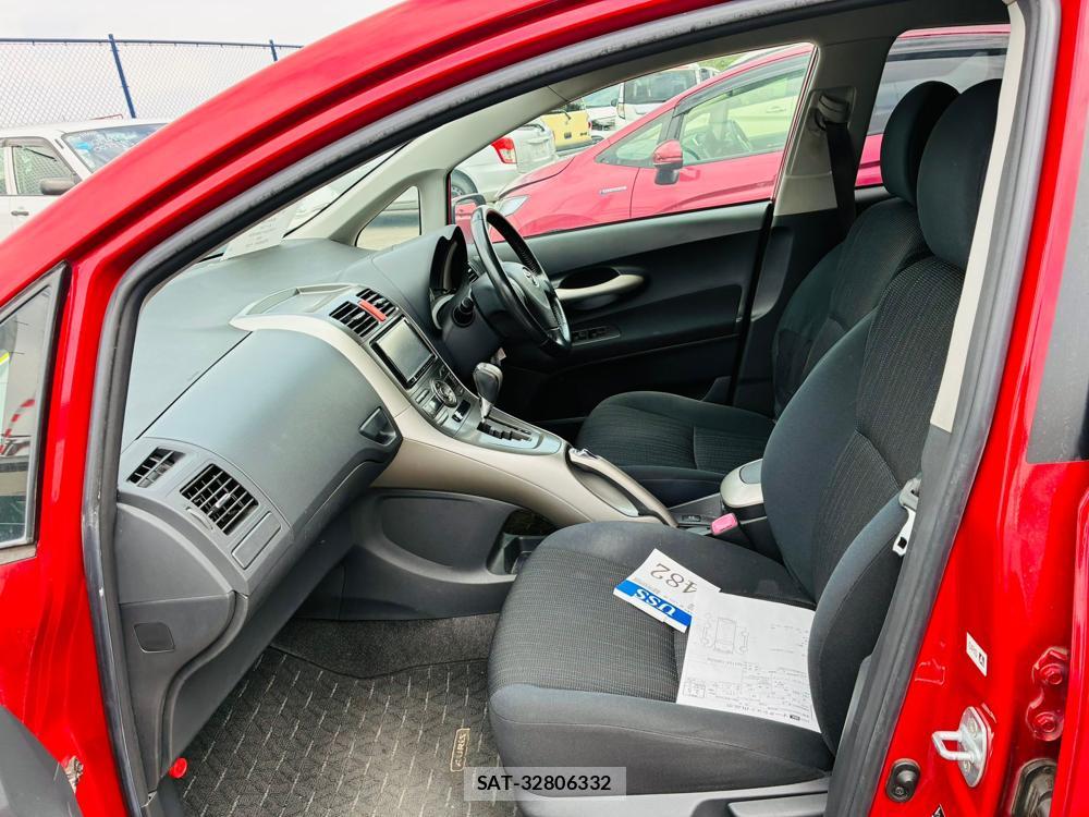 Toyota AURIS 2008-07 8665579-10
