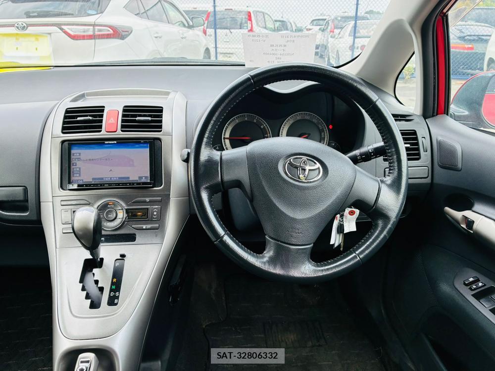 Toyota AURIS 2008-07 8665579-13