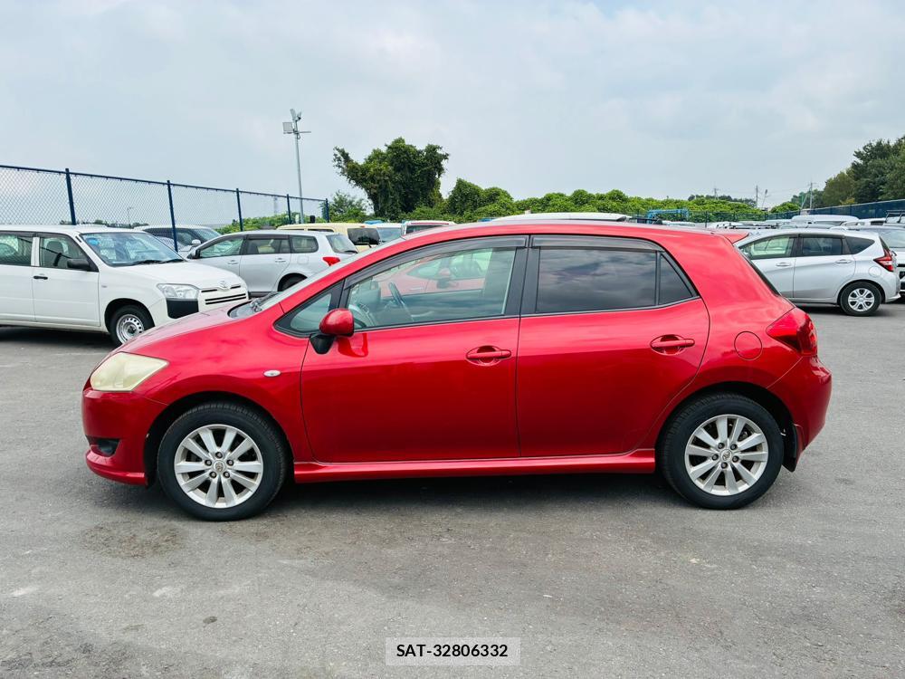 Toyota AURIS 2008-07 8665579-1