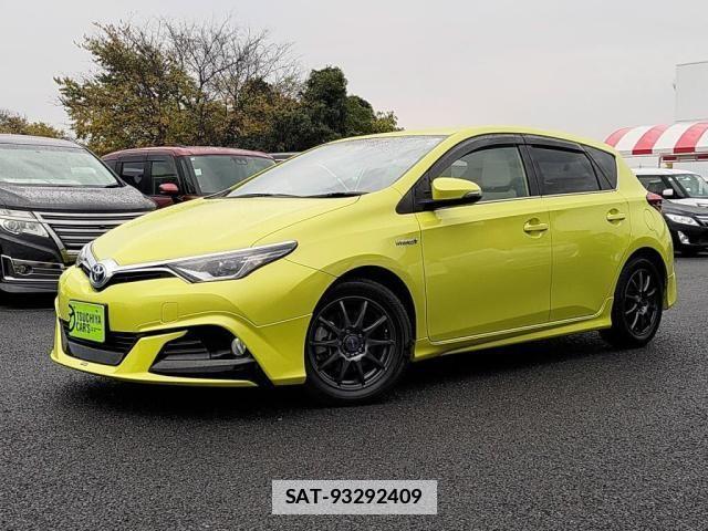 Toyota AURIS 2016-05 1488802-0