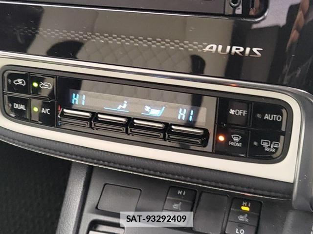 Toyota AURIS 2016-05 1488802-13