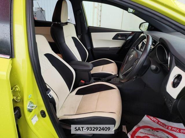 Toyota AURIS 2016-05 1488802-20