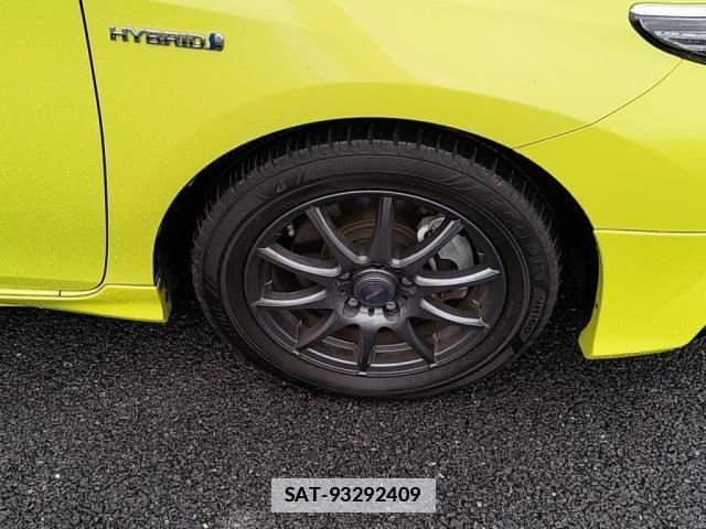 Toyota AURIS 2016-05 1488802-29
