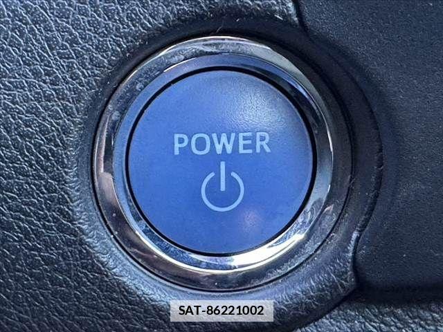 Toyota AURIS 2016-04 2098691-5