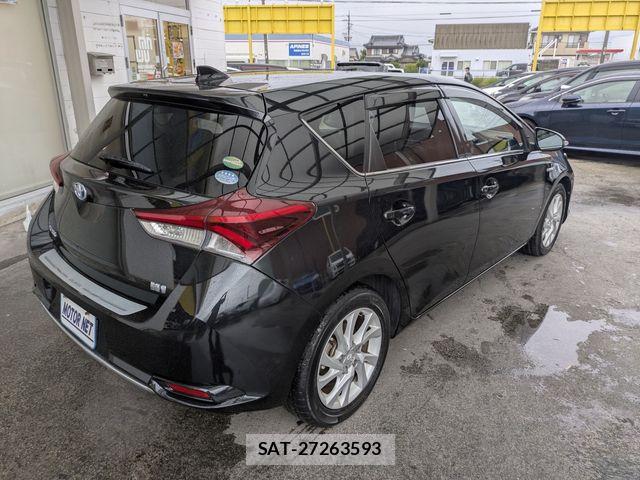 Toyota AURIS 2017-03 7057542-1