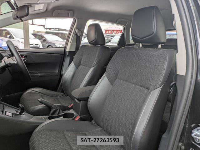 Toyota AURIS 2017-03 7057542-2