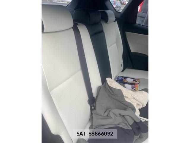 Toyota AURIS 2017-10 8098105-13