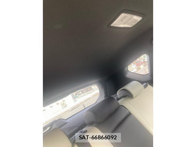 Toyota AURIS 2017-10 8098105-16