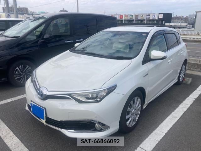 Toyota AURIS 2017-10 8098105-1