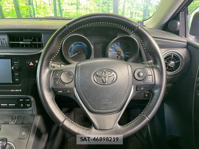 Toyota AURIS 2016-05 8334983-11