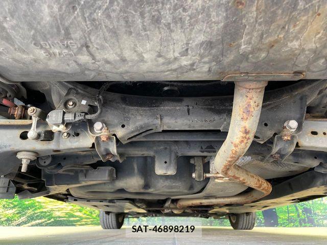 Toyota AURIS 2016-05 8334983-19