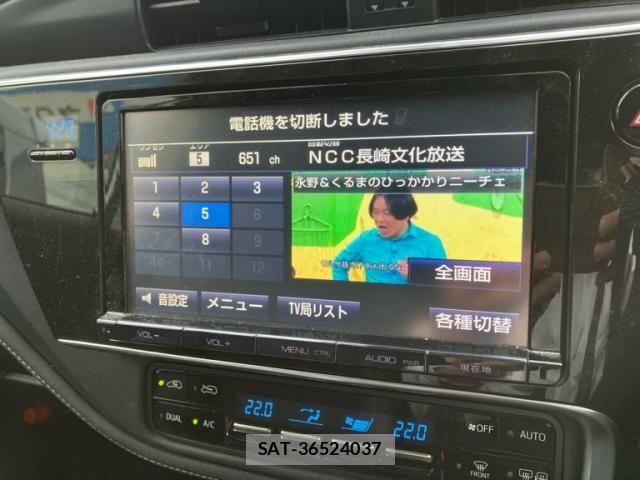 Toyota AURIS 2016-05 8364875-19