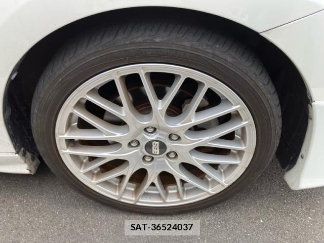 Toyota AURIS 2016-05 8364875-4