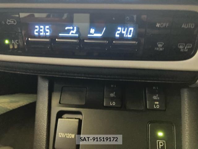 Toyota AURIS 2016-09 8740734-12