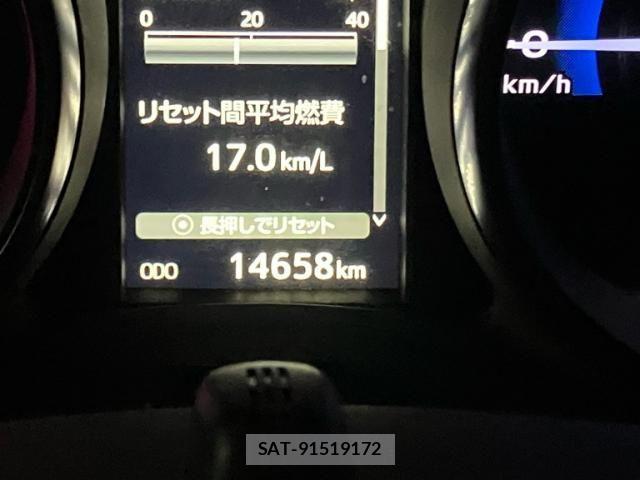 Toyota AURIS 2016-09 8740734-17