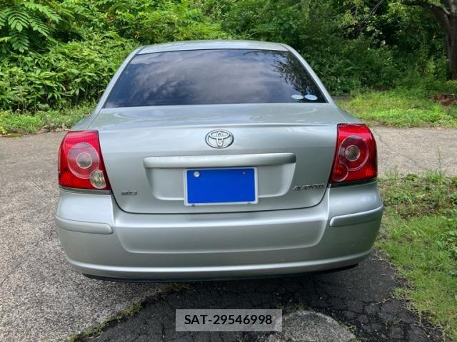 Toyota AVENSIS 2009-04 8625909-3