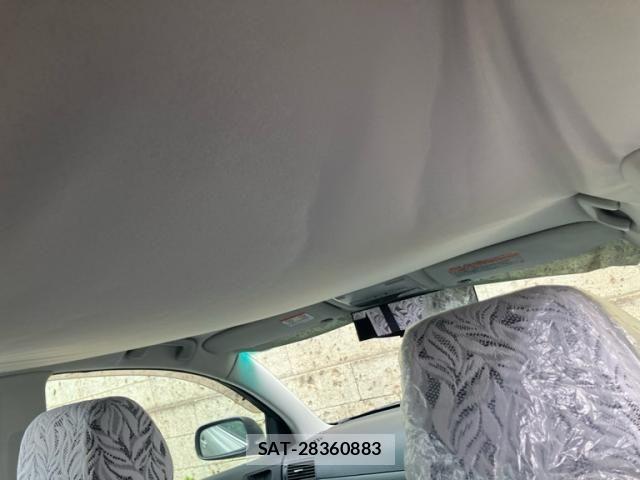 Toyota AVENSIS 2003-12 8658125-14