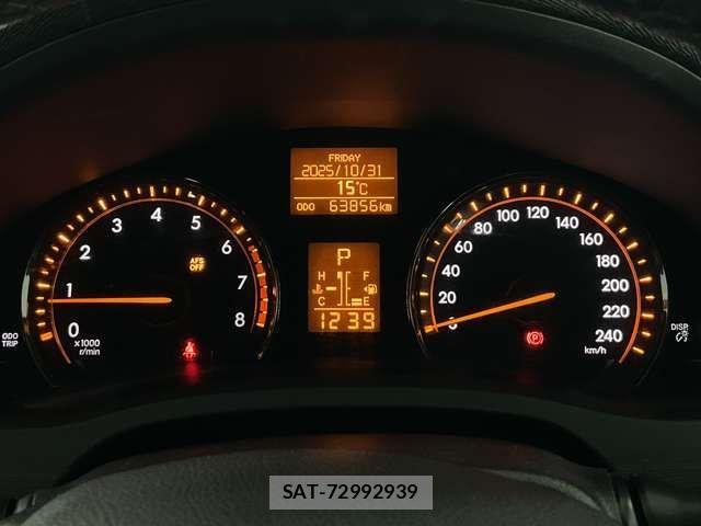 Toyota AVENSIS WAGON 2013-03 1421496-15
