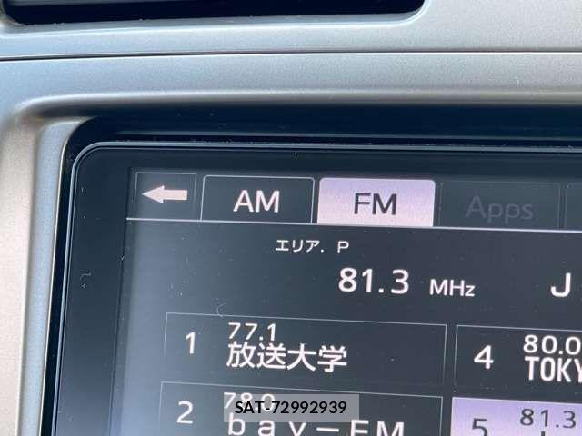 Toyota AVENSIS WAGON 2013-03 1421496-17